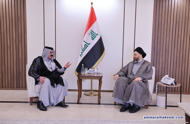 السيد الحكيم يؤكد أهمية دور العشائر العراقية في دعم استقرار البلاد
