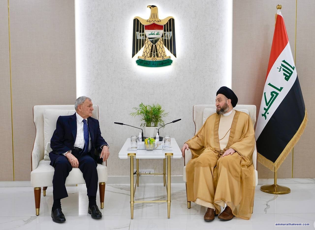 Sayyid Al-Hakeem receives H.E. Republic’s President, affirms overcoming difficulties according to dialogue, achieves public interest