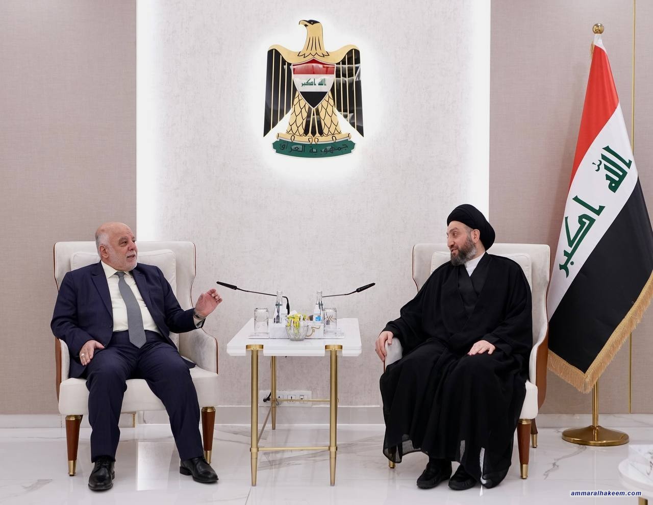 السيد الحكيم يلتقي العبادي ويناقش معه الاستعدادات الخاصة بالانتخابات القادمة