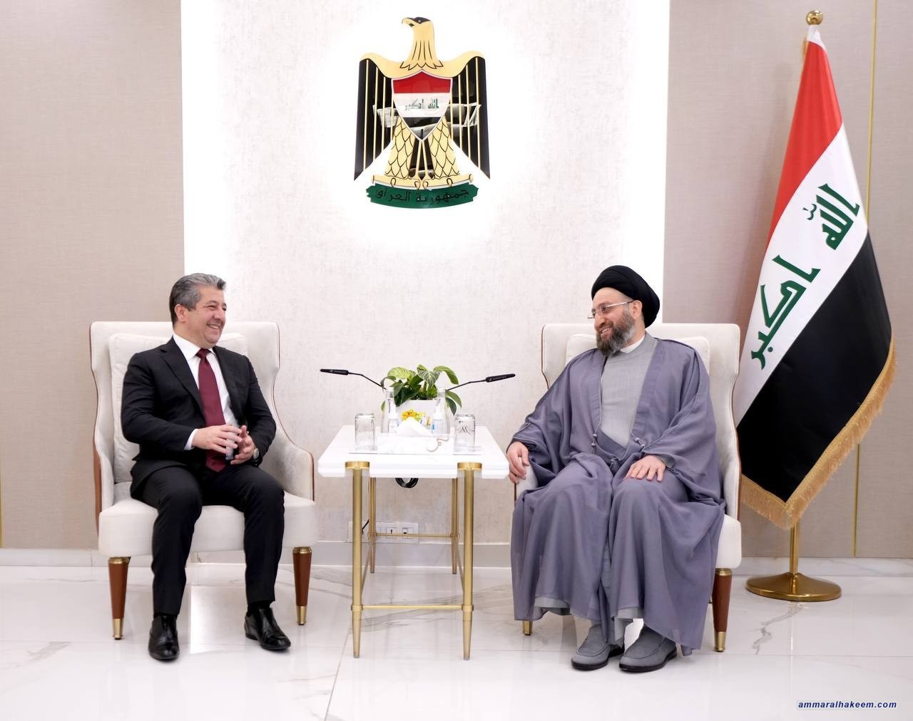 Sayyid Al-Hakeem meets Masrour Barzani, emphasizes Baghdad-Erbil communication importance