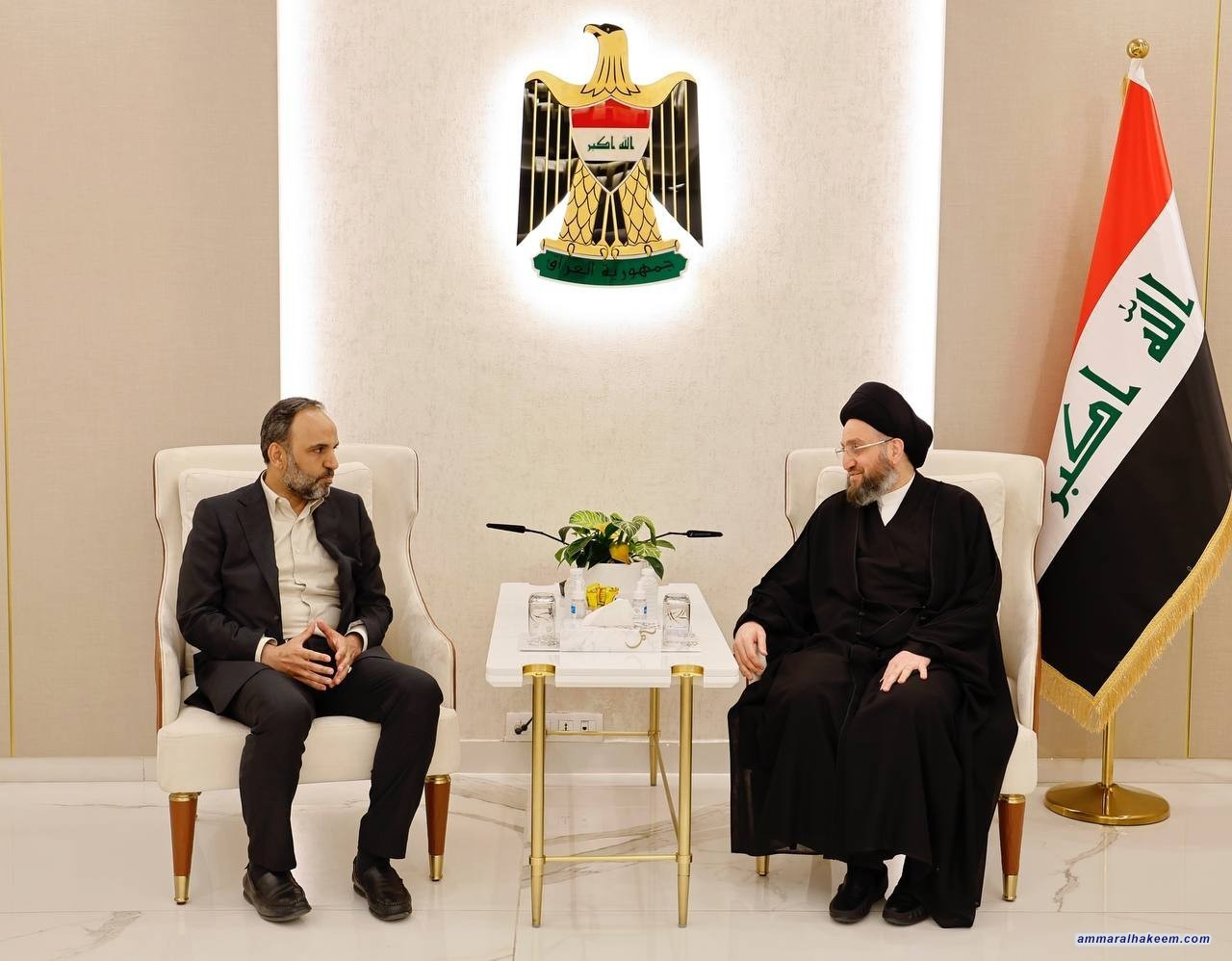 السيد الحكيم يشدد على اهمية الثقافة والفن في مواجهة التحديات