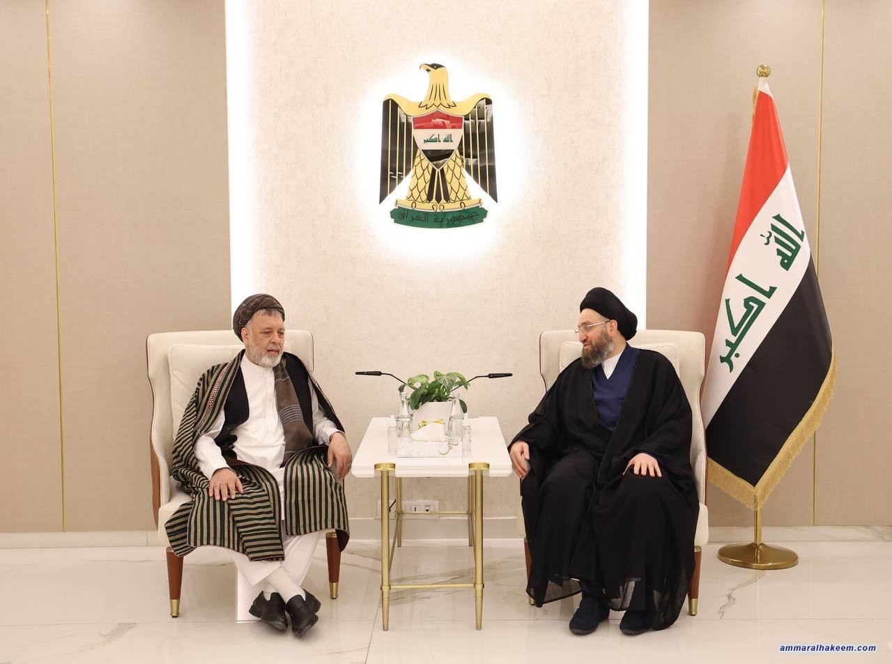 سەماحەتی حەكیم ستایشی بەشداری كردنی ئەفغانییەكانی ئەهلی بەیت لە چلە دەكات