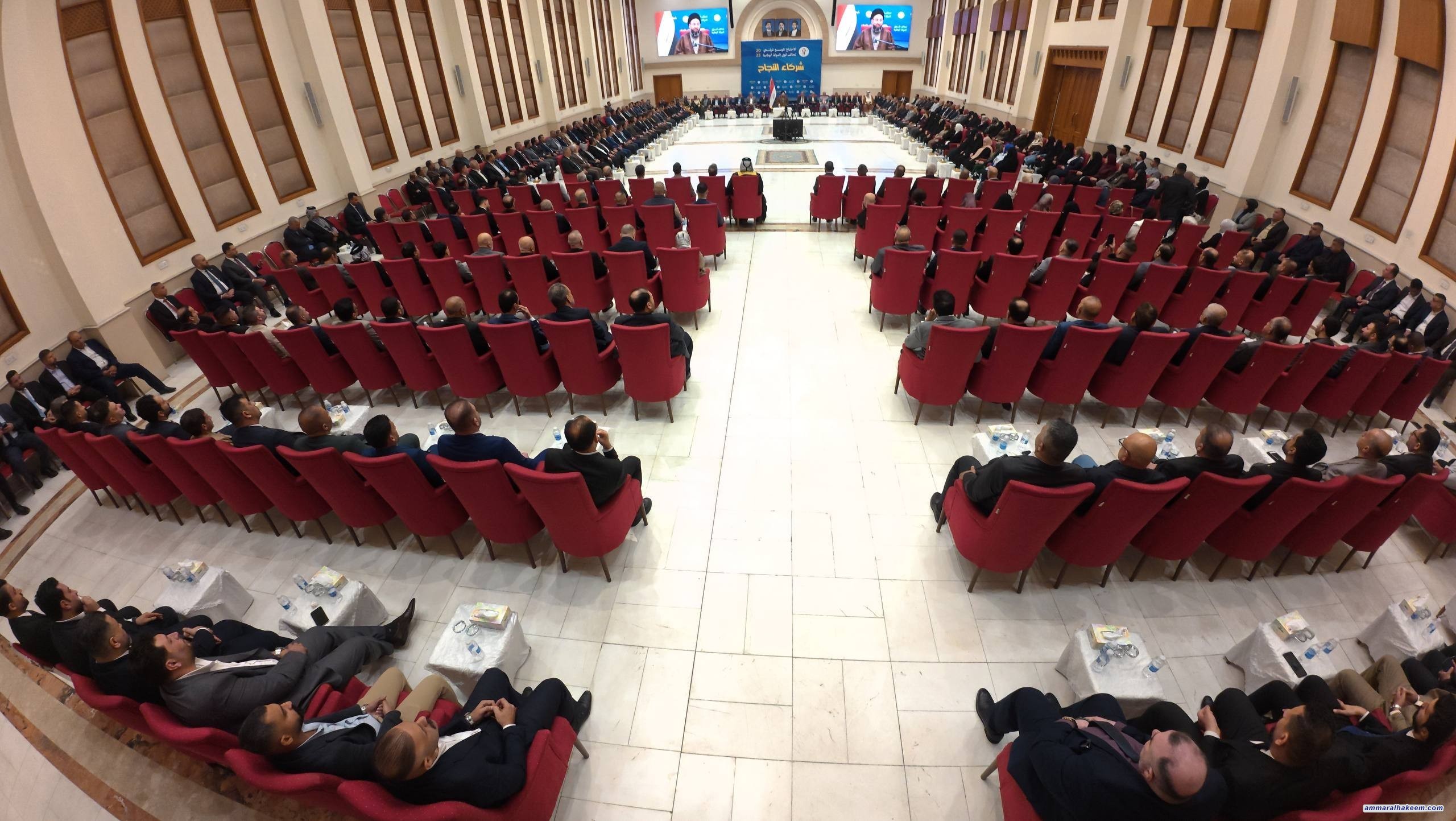 السيد الحكيم يشيد بمرشحيه ويشدد على المهنية والالتزام ودعم الجمهور