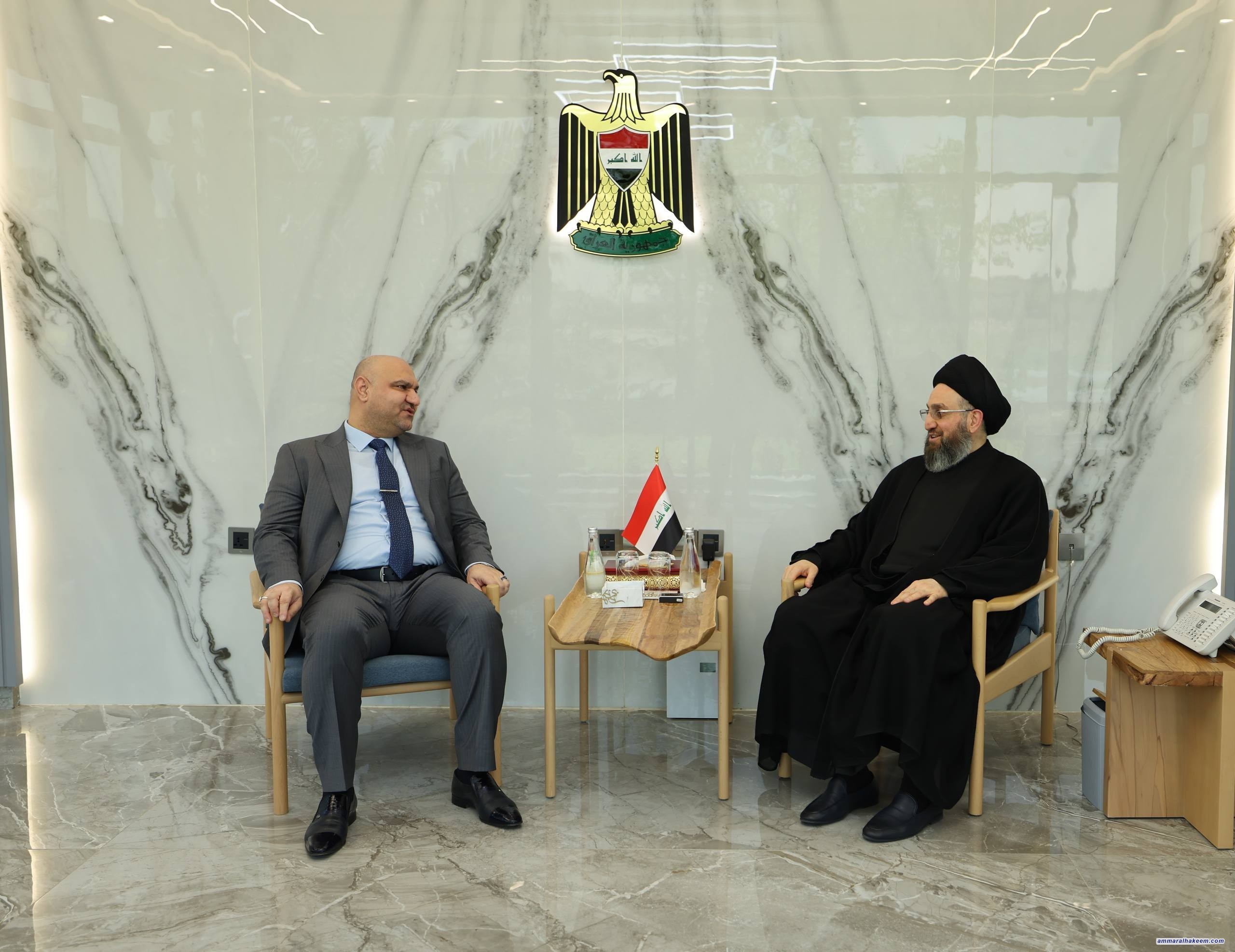 السيد الحكيم يؤكد أهمية وحدة الصف التركماني وتعزيز تمثيله السياسي
