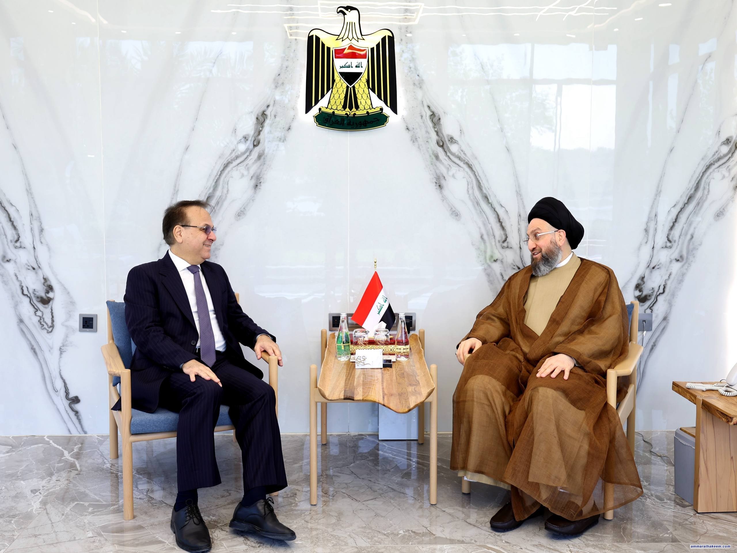 السيد الحكيم يثمّن جهود السفير اللبناني في تعزيز العلاقات الثنائية ويؤكد دعم العراق لأمن واستقرار لبنان
