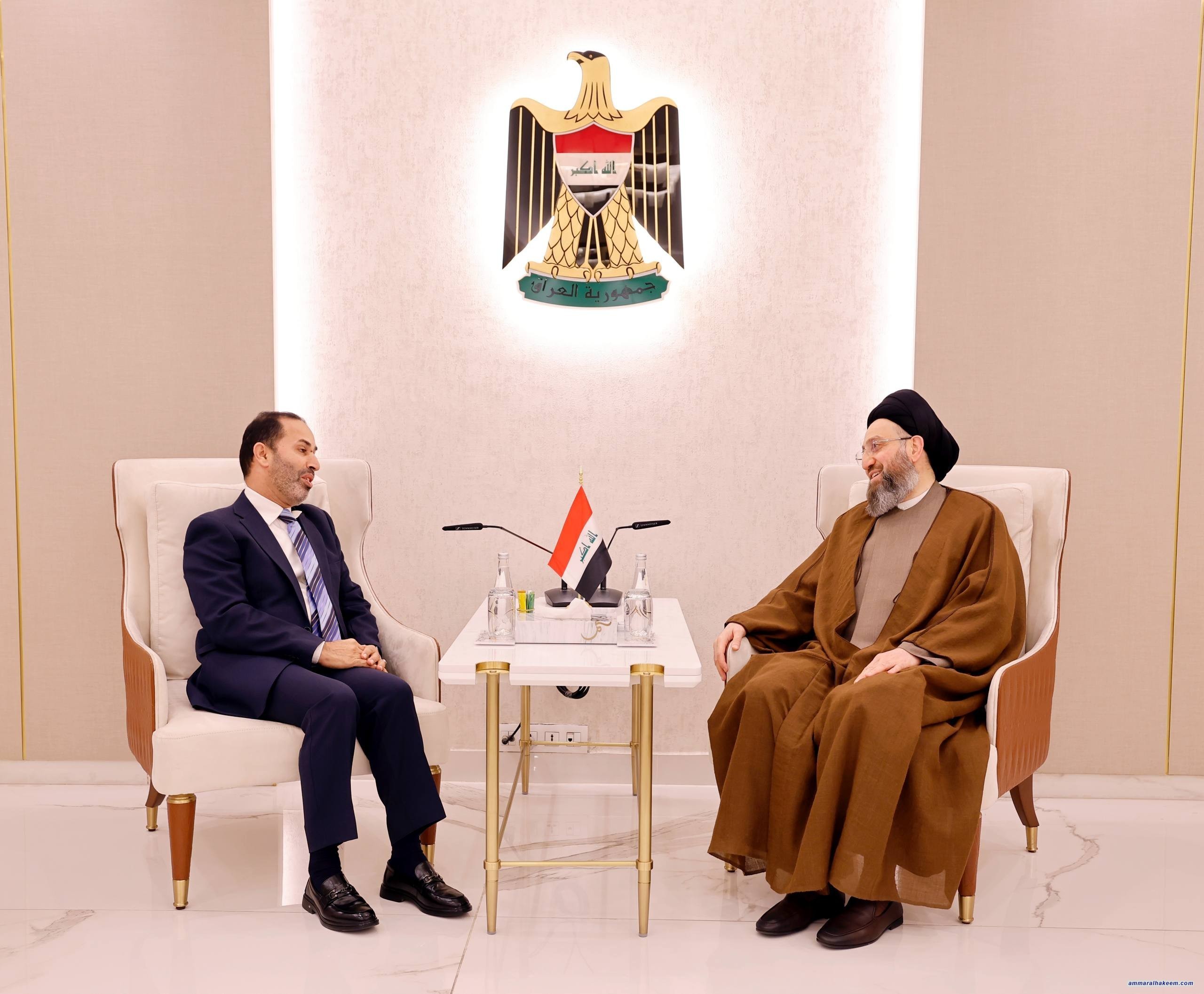 السيد الحكيم يبحث مع السفير الأردني تطوير العلاقات الثنائية والتحديات الاقتصادية