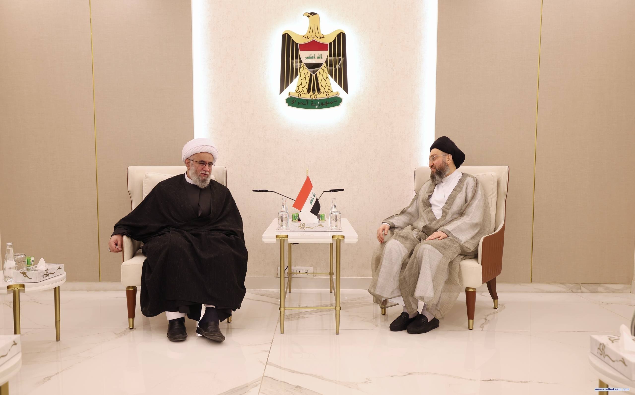 السيد الحكيم يشيد بصمود الشعب الإيراني ويدعو إلى إنهاء التصعيد في المنطقة