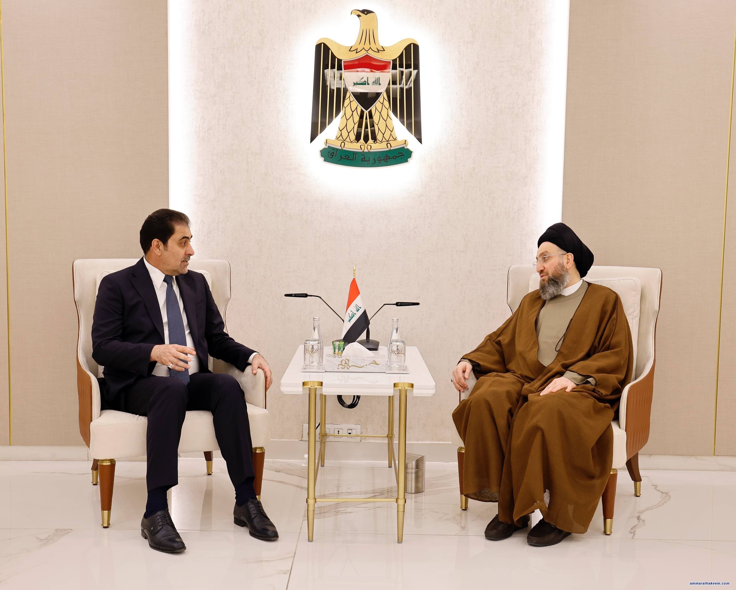 السيد الحكيم يبحث مع محسن المندلاوي تطورات المشهد السياسي في العراق والمنطقة