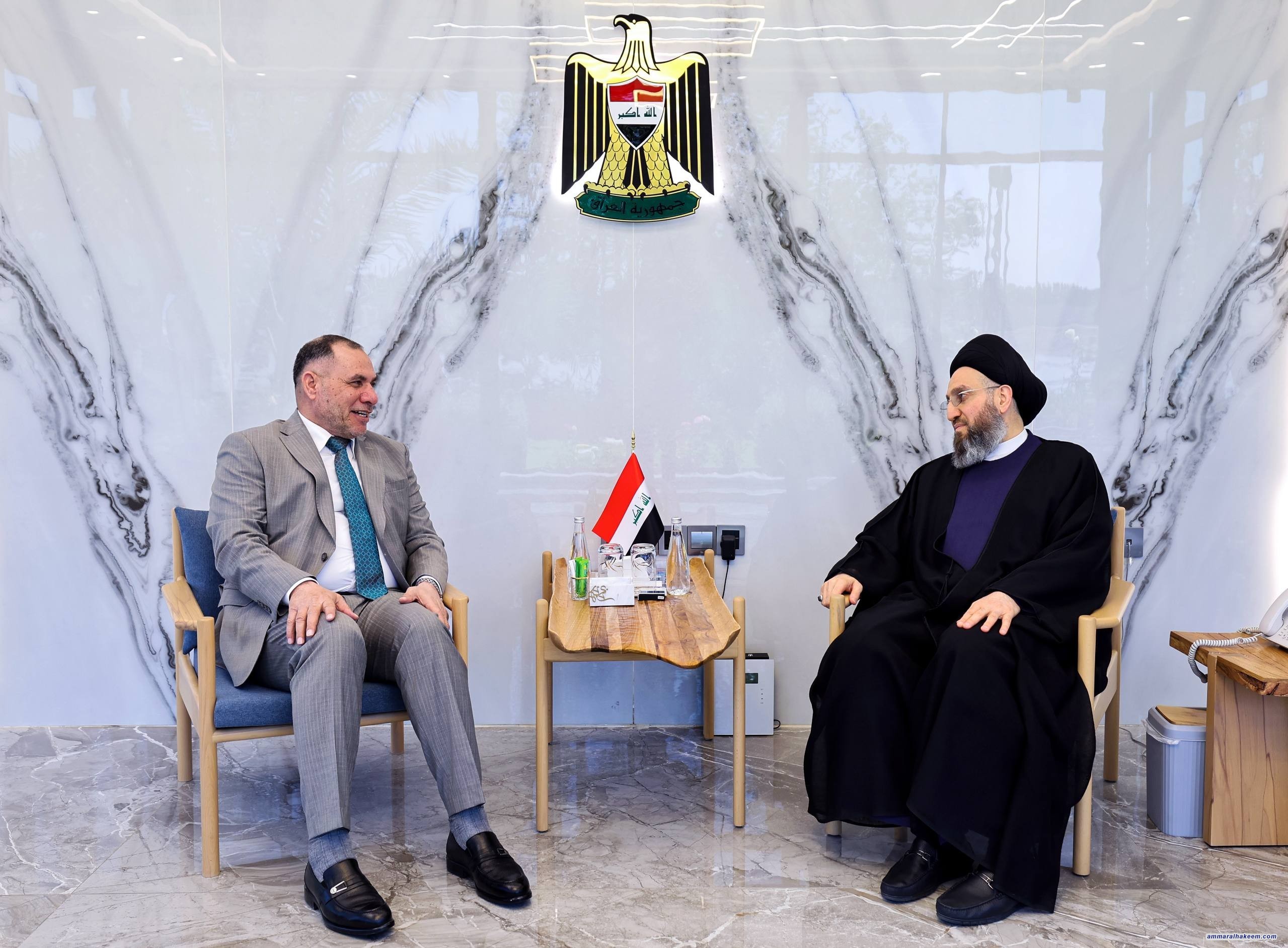 Sayyid Al-Hakeem Meets Al-Diwaniya Governor, Affirms Service Reality Enhancement, Enable Local Governments, Diversify Revenue Sources